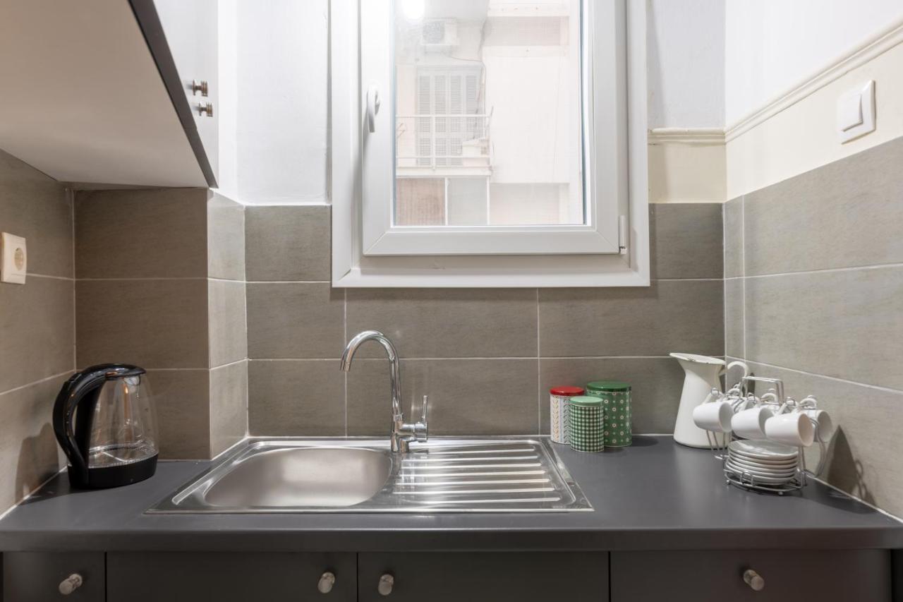 Pink Flat Exarcheia Athens Netflix Apartment Ngoại thất bức ảnh