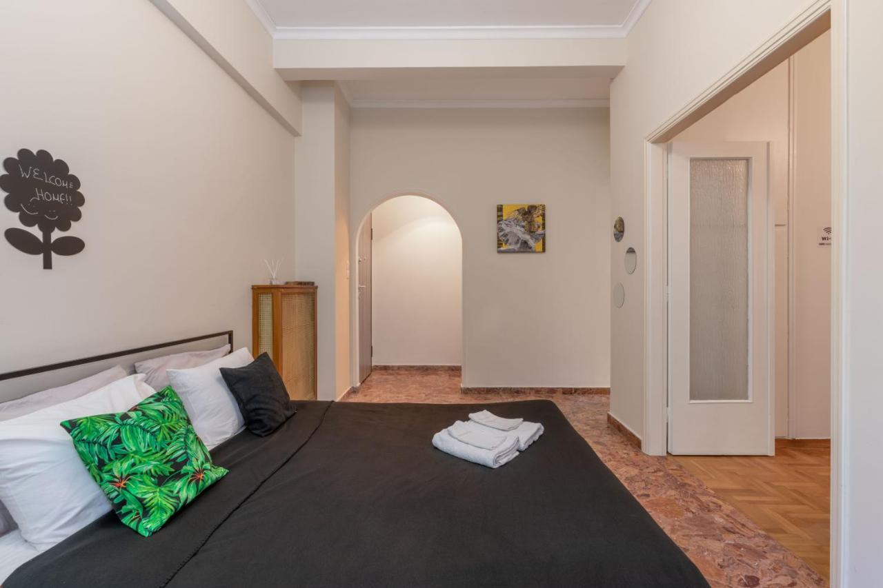 Pink Flat Exarcheia Athens Netflix Apartment Ngoại thất bức ảnh